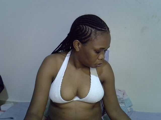 Ebonybootygirl live cam on BongaCams