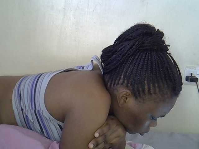 Ebonybootygirl live cam on BongaCams