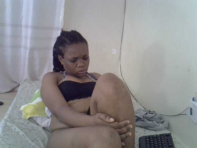 Ebonybootygirl live cam on BongaCams