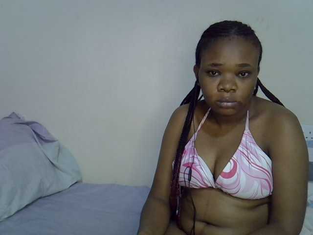Ebonybootygirl live cam on BongaCams