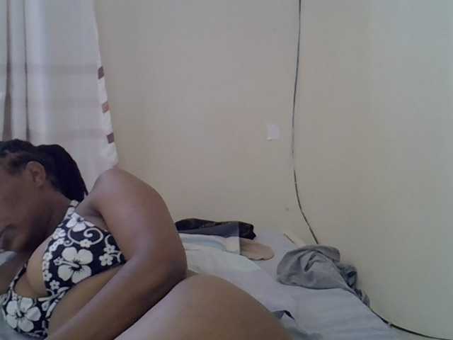 Ebonybootygirl