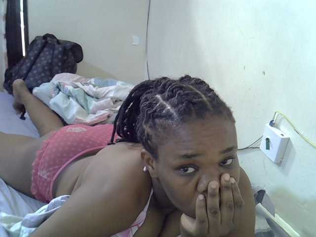 Ebonybootygirl live cam on BongaCams