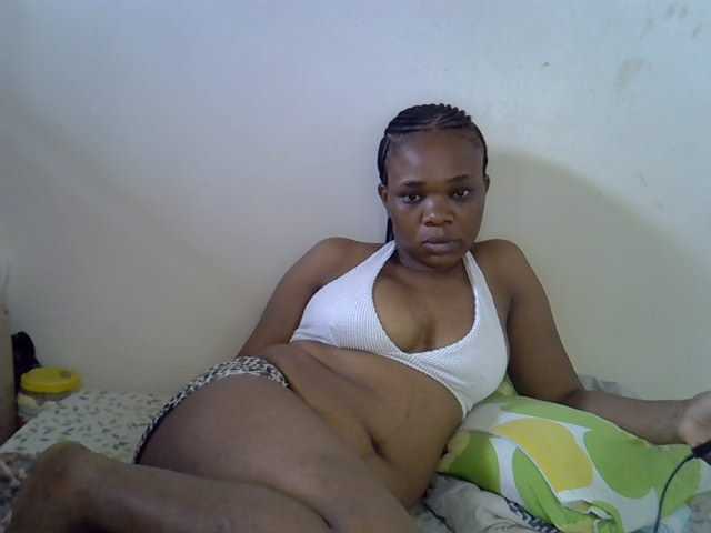 Ebonybootygirl live cam on BongaCams