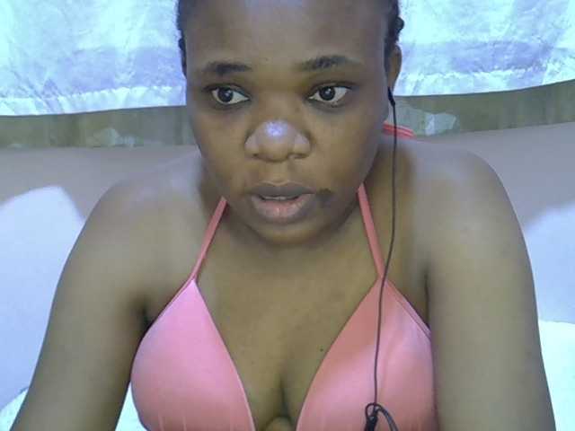 Ebonybootygirl live cam on BongaCams