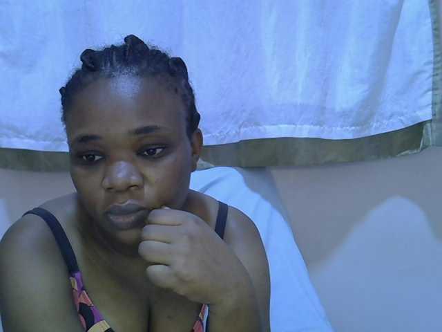 Ebonybootygirl live cam on BongaCams