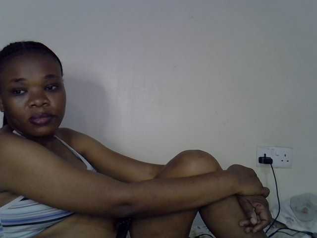 Ebonybootygirl live cam on BongaCams