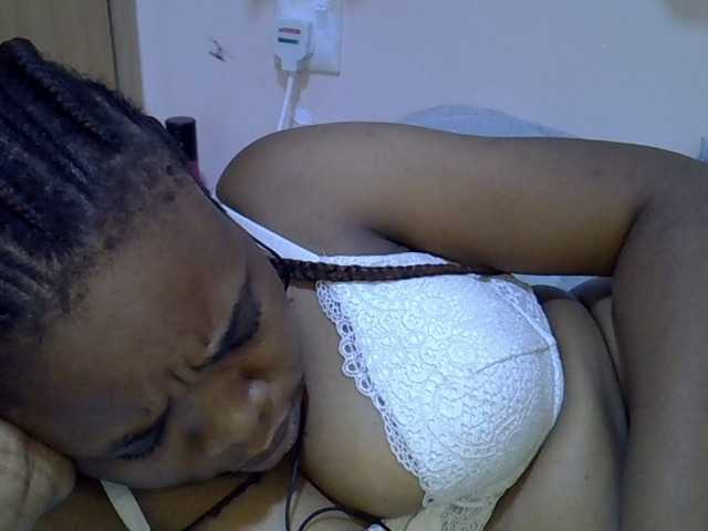 Ebonybootygirl