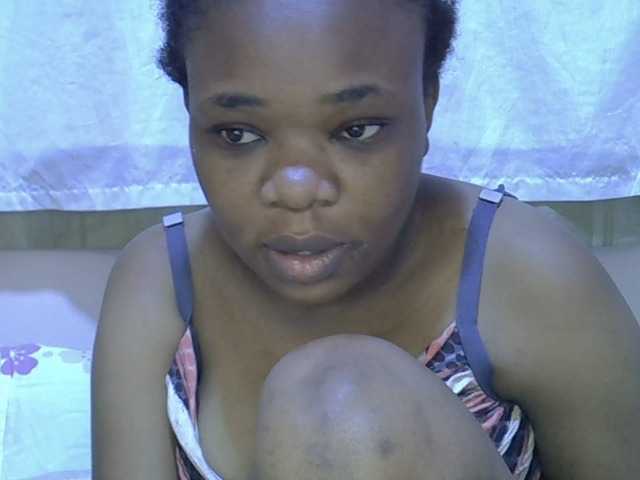 Ebonybootygirl live cam on BongaCams