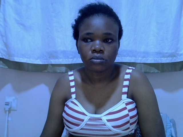 Ebonybootygirl live cam on BongaCams