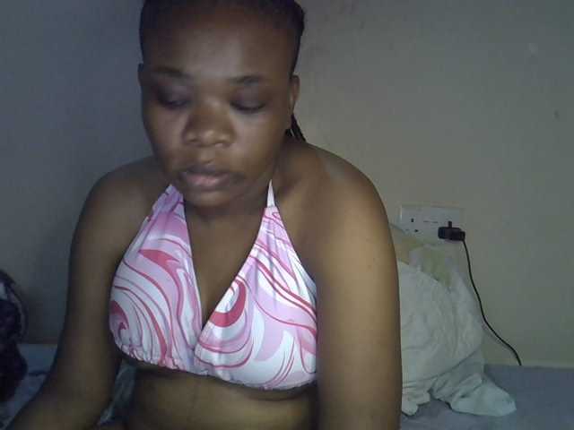 Ebonybootygirl live webcam show