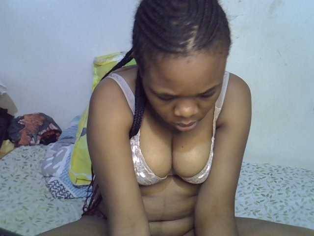 Ebonybootygirl