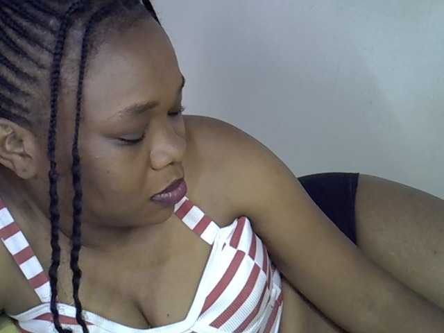 Ebonybootygirl