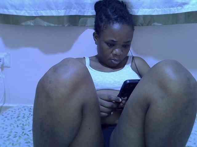 Ebonybootygirl webcam