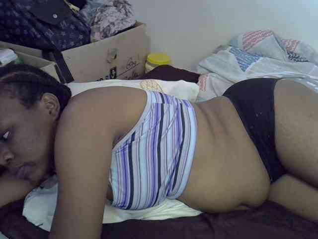 Ebonybootygirl webcam