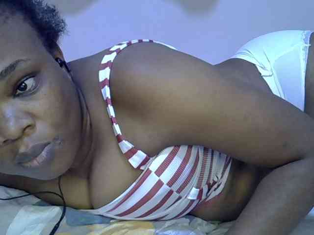 Ebonybootygirl webcam
