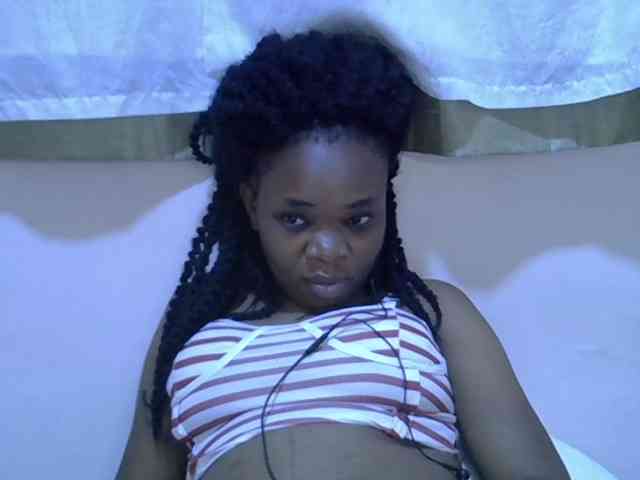 Ebonybootygirl webcam
