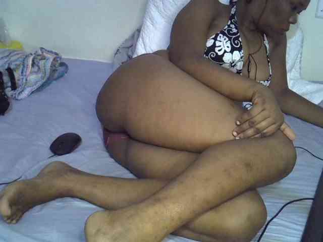 Ebonybootygirl webcam