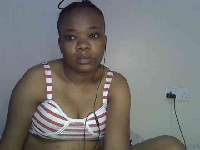 Ebonybootygirl webcam