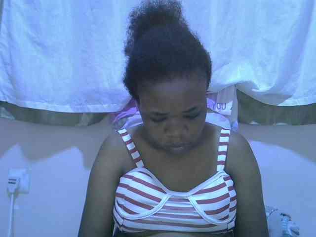 Ebonybootygirl webcam