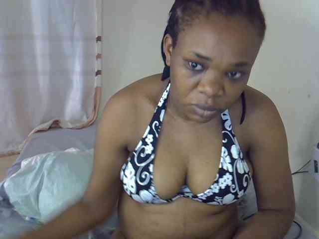 Ebonybootygirl webcam