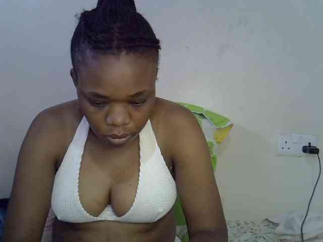 Ebonybootygirl webcam