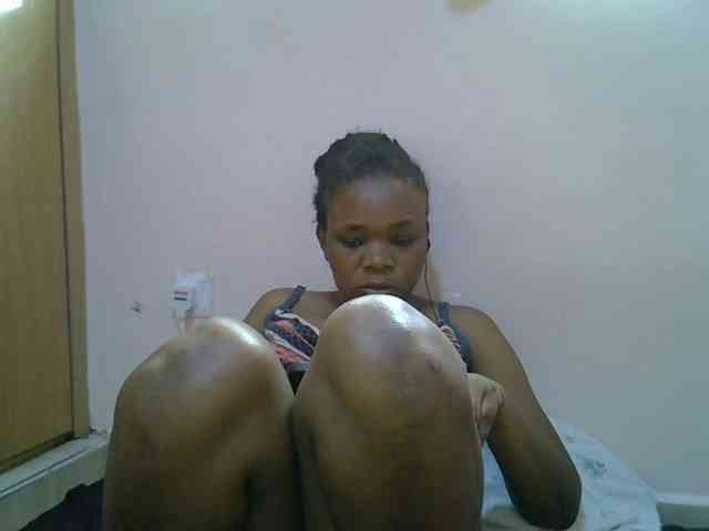 Ebonybootygirl webcam