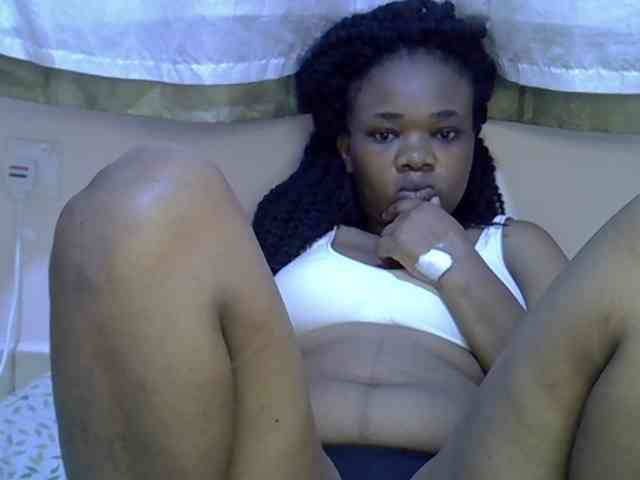 Ebonybootygirl webcam