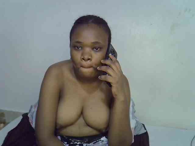 Ebonybootygirl webcam