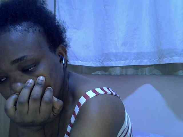 Ebonybootygirl webcam
