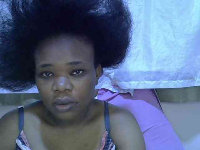 Ebonybootygirl webcam