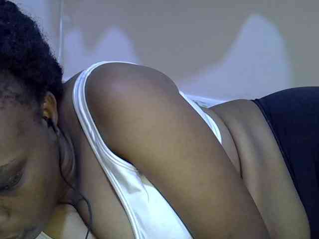Ebonybootygirl webcam