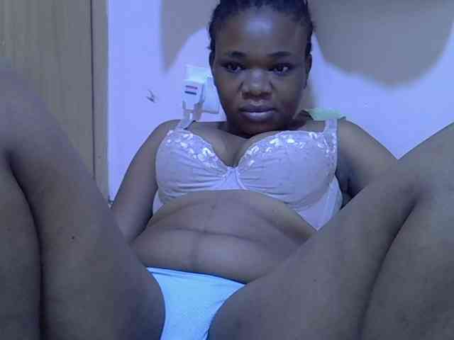 Ebonybootygirl webcam