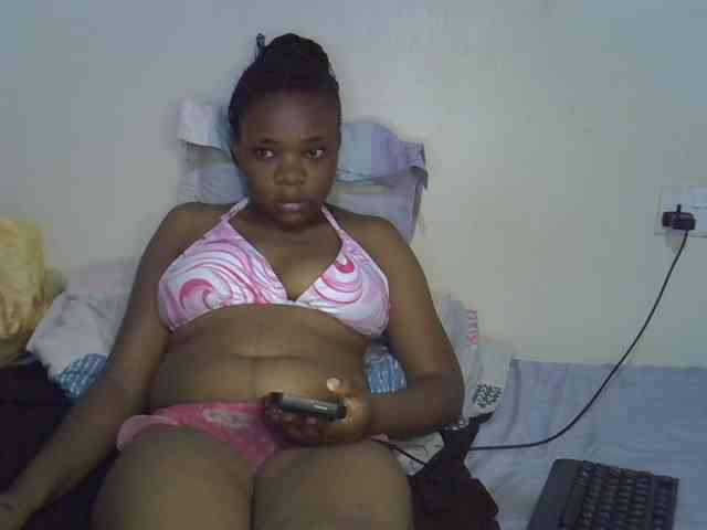 Ebonybootygirl webcam