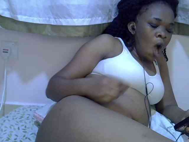 Ebonybootygirl webcam