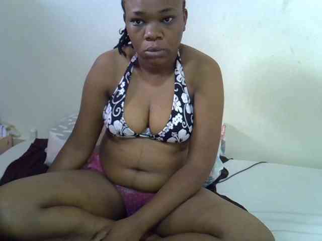 Ebonybootygirl webcam