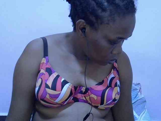 Ebonybootygirl webcam