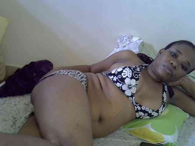 Ebonybootygirl webcam