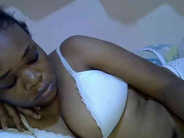 Ebonybootygirl webcam