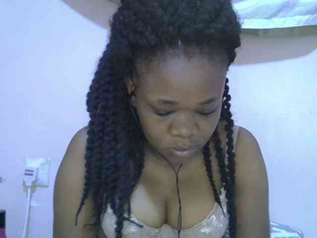 Ebonybootygirl webcam