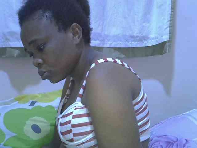 Ebonybootygirl webcam