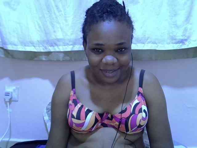 Ebonybootygirl webcam