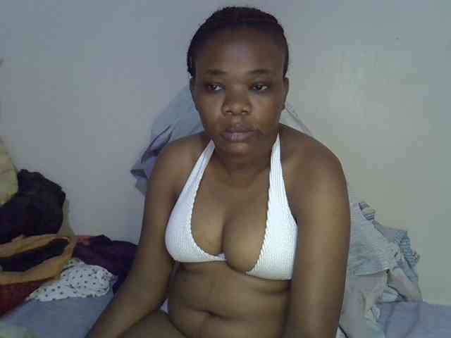 Ebonybootygirl webcam