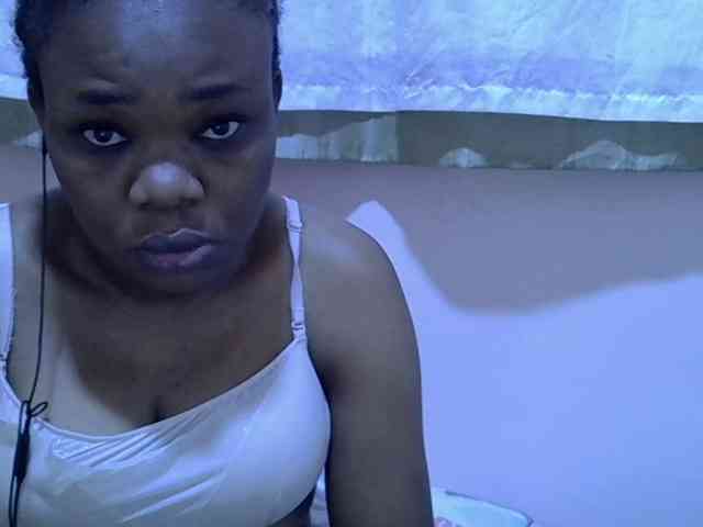 Ebonybootygirl webcam