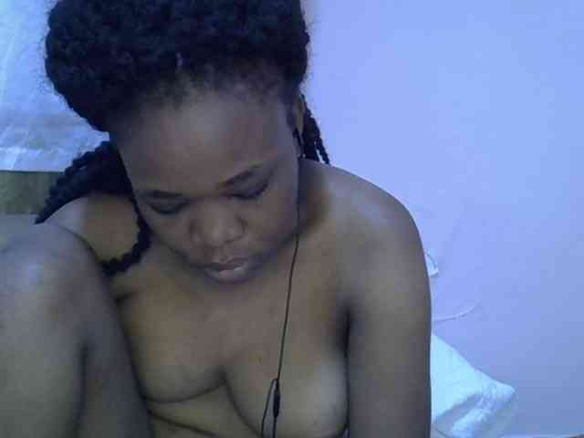Ebonybootygirl webcam