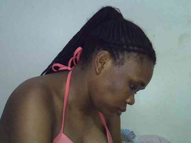 Ebonybootygirl webcam
