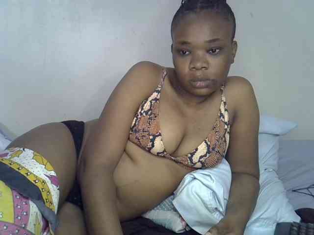 Ebonybootygirl webcam