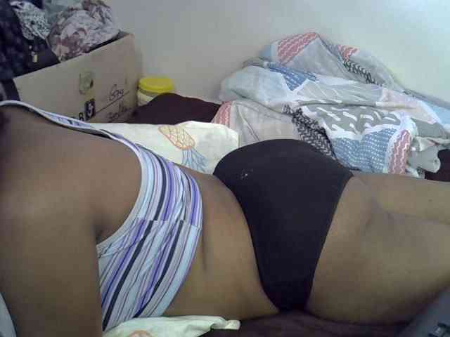 Ebonybootygirl webcam