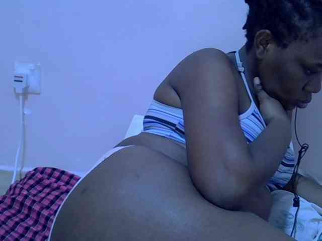Ebonybootygirl
