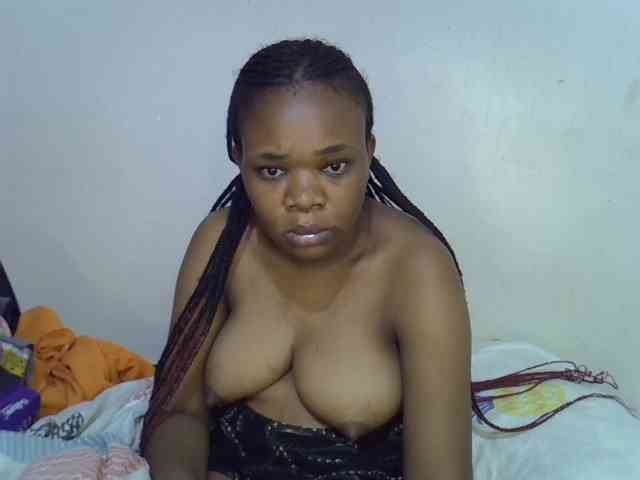 Ebonybootygirl webcam
