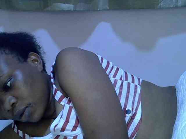 Ebonybootygirl webcam